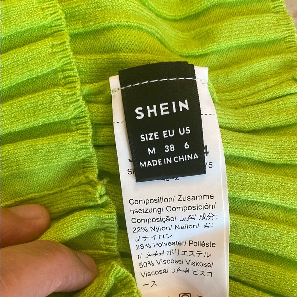 SHEIN Green Ribbed Cutout Crop Top - Picture 5 of 5